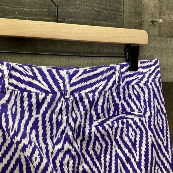 J. McLaughlin Violet and White Mini Iris Dawson Shorts - Picture 5 of 10